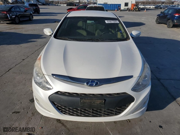 2013 Hyundai Sonata Hybrid with VIN KMHEC4A4XDA090310, listed as a Copart auction lot 41877255 with 167,329 mi miles and Salvage Title. Bid and sale history available at carsss.com. Image 5.