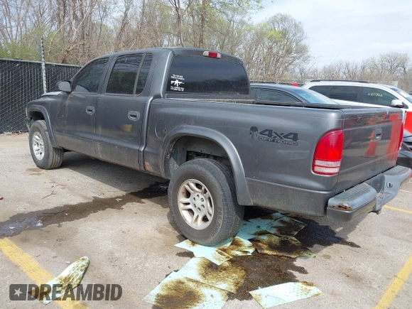 2002 Dodge Dakota Sport with VIN 1B7HG38N92S663249, listed as a IAAI auction lot 41912626 with 240,019 mi miles. Bid and sale history available at carsss.com. Image 3.