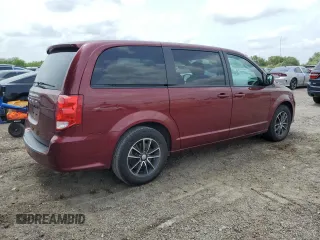 2018 Dodge Grand Caravan SXT z VIN 2C4RDGCG9JR138169, wystawiony jako Copart lot #55029105 z przebiegiem 52 782 mil mil oraz Szkoda całkowita • Salvage title. Historia ofert i sprzedaży dostępna na DreamBid. Obrazek 3.