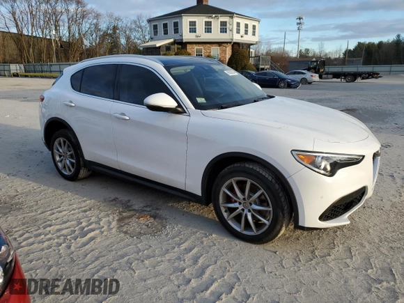 2018 Alfa Romeo Stelvio Ti z VIN ZASFAKBN3J7B72146, wystawiony jako Copart lot #86380384 z przebiegiem Nie podano mil oraz Szkoda całkowita • Salvage title. Historia ofert i sprzedaży dostępna na DreamBid. Obrazek 4.