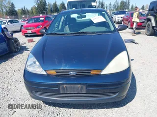 2002 Ford Focus SE with VIN 1FAFP34302W167735, listed as a IAAI auction lot 42056931 with 303,295 mi miles and . Bid and sale history available at carsss.com. Image 13.