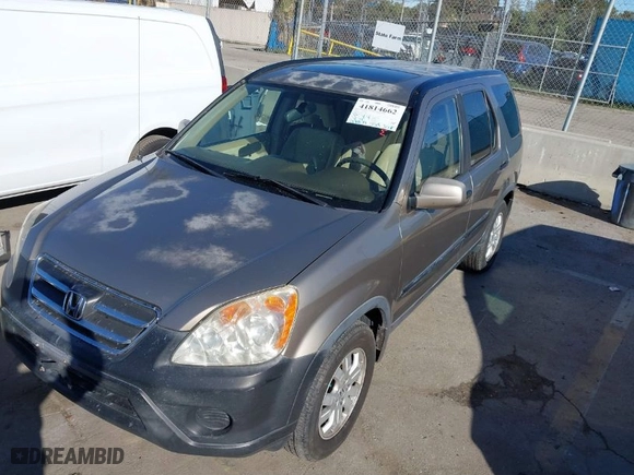 2006 Honda CR-V EX with VIN JHLRD68886C020368, listed as a IAAI auction lot 41814662 with 188,879 mi miles. Bid and sale history available at carsss.com. Image 6.