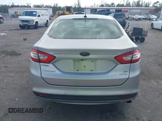 2014 Ford Fusion SE with VIN 3FA6P0HD0ER133772, listed as a IAAI auction lot 41800268 with 135,518 mi miles. Bid and sale history available at carsss.com. Image 16.