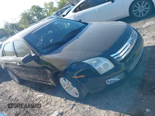 2008 Ford Fusion S with VIN 3FAHP06Z28R114569, listed as a IAAI auction lot 42035714 with 139,656 mi miles. Bid and sale history available at carsss.com. Image 1.