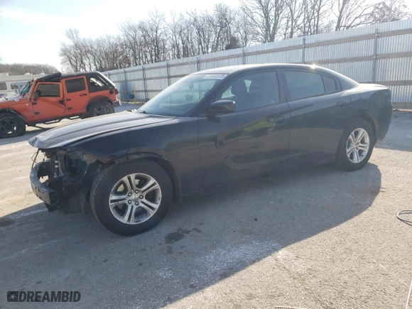 2020 Dodge Charger SXT with VIN 2C3CDXBG4LH104628, listed as a Copart auction lot 46693975 with 184,303 mi miles and Salvage Title. Bid and sale history available at carsss.com. Image 1.