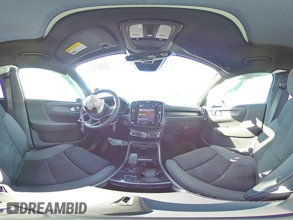 2024 Volvo XC40 Plus with VIN YV4EH3HL4R2232839, listed as a Copart auction lot 50627475 with 29,439 mi miles and Salvage title. Bid and sale history available at DreamBid. Image 13.
