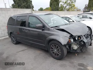 2016 Dodge Grand Caravan R/T with VIN 2C4RDGEG7GR384286, listed as a IAAI auction lot 39235783 with 149,526 mi miles and . Bid and sale history available at DreamBid. Image 1.