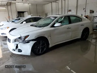 2014 Nissan Maxima SV z VIN 1N4AA5AP7EC915563, wystawiony jako Copart lot #58581365 z przebiegiem 32 347 mil mil oraz Szkoda całkowita • Salvage title. Historia ofert i sprzedaży dostępna na DreamBid. Obrazek 1.