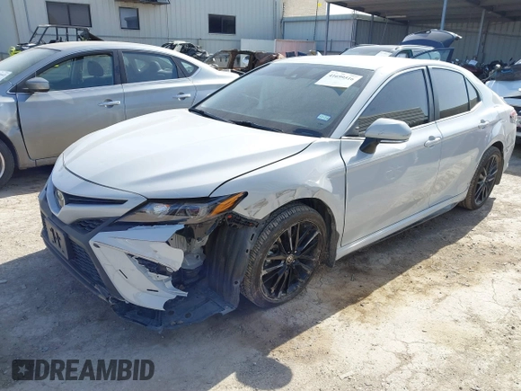 2023 Toyota Camry SE z VIN 4T1G11AK2PU128367, wystawiony jako IAAI lot #41699516 z przebiegiem 27 270 mil mil oraz . Historia ofert i sprzedaży dostępna na DreamBid. Obrazek 17.