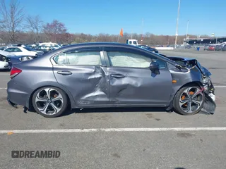 2015 Honda Civic Sedan Si with VIN 2HGFB6E50FH703745, listed as a IAAI auction lot 41910964 with 121,107 mi miles. Bid and sale history available at carsss.com. Image 13.