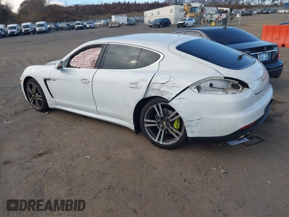 2014 Porsche Panamera S E-Hybrid with VIN WP0AD2A76EL044722, listed as a IAAI auction lot 40716615 with 52,474 mi miles and . Bid and sale history available at DreamBid. Image 3.