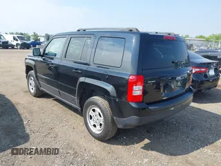 2016 Jeep Patriot Sport with VIN 1C4NJPBA6GD621277, listed as a IAAI auction lot 42458826 with 106,044 mi miles and . Bid and sale history available at DreamBid. Image 3.