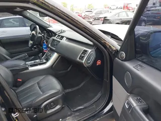 2016 Land Rover Range Rover Sport SE with VIN SALWG2KF9GA567503, listed as a IAAI auction lot 42156794 with 64,472 mi miles and . Bid and sale history available at DreamBid. Image 5.