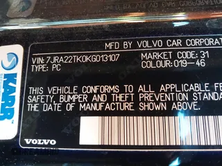 2019 Volvo S60 Momentum with VIN 7JRA22TK0KG013107, listed as a IAAI auction lot 41646660 with 29,461 mi miles. Bid and sale history available at carsss.com. Image 9.