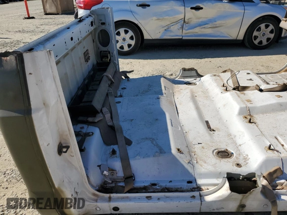 2001 Ford F-350 XL with VIN 1FTWW32F81EB82000, listed as a Copart auction lot 76412614 with Not provided miles and Non repairable. Bid and sale history available at DreamBid. Image 10.