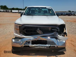 2021 Ford F-150 XL z VIN 1FTMF1C56MKE99832, wystawiony jako Copart lot #58199975 z przebiegiem 86 532 mil mil oraz Szkoda całkowita • Salvage title. Historia ofert i sprzedaży dostępna na DreamBid. Obrazek 5.