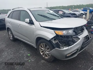 2013 Kia Sorento SX with VIN 5XYKWDA26DG330546, listed as a IAAI auction lot 42184248 with 138,840 mi miles and . Bid and sale history available at DreamBid. Image 1.