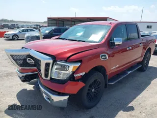 2017 Nissan Titan Platinum Reserve с VIN 1N6AA1E57HN522051, выставлен на аукционе IAAI как лот 42128392 с пробегом 101 378 миль миль и . История ставок и продаж доступна на DreamBid. Изображение 18.