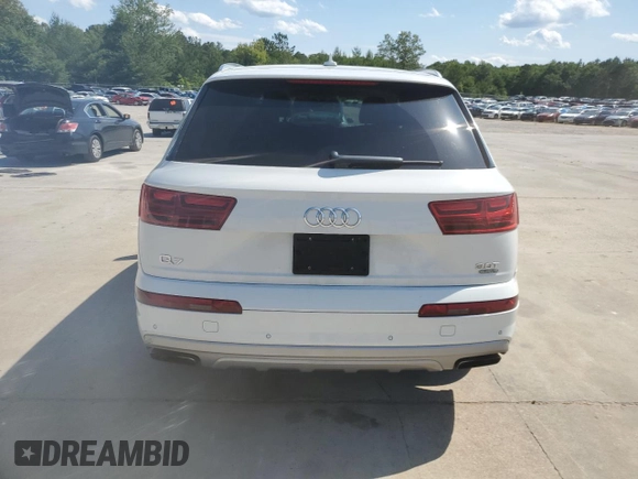 2017 Audi Q7 Premium Plus with VIN WA1LAAF72HD031527, listed as a Copart auction lot 58377985 with 105,541 mi miles and Salvage title. Bid and sale history available at DreamBid. Image 6.