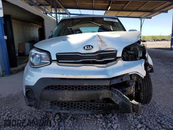 2017 Kia Soul with VIN KNDJN2A28H7494046, listed as a Copart auction lot 53563805 with 88,072 mi miles and Salvage Title. Bid and sale history available at carsss.com. Image 5.