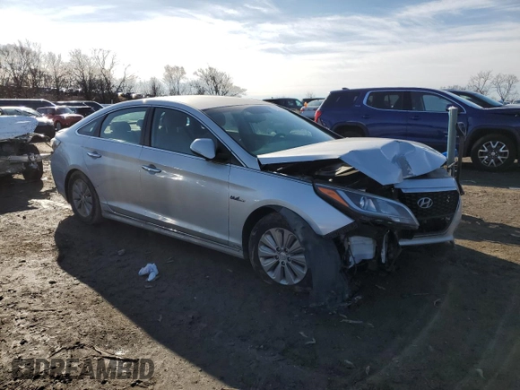 2016 Hyundai Sonata Hybrid SE with VIN KMHE24L11GA029731, listed as a Copart auction lot 43916095 with 160,104 mi miles and Salvage Title. Bid and sale history available at carsss.com. Image 4.