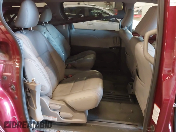 2016 Toyota Sienna XLE with VIN 5TDYK3DCXGS697980, listed as a IAAI auction lot 41500895 with 94,750 mi miles and . Bid and sale history available at DreamBid. Image 8.
