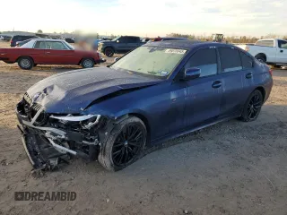 2020 BMW 3 Series 330i xDrive with VIN WBA5R7C07LFH53347, listed as a Copart auction lot 89075045 with 59,030 mi miles and Salvage Title. Bid and sale history available at carsss.com. Image 1.