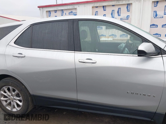 2020 Chevrolet Equinox LT with VIN 3GNAXKEV5LL257220, listed as a IAAI auction lot 40481603 with 51,967 mi miles. Bid and sale history available at carsss.com. Image 13.