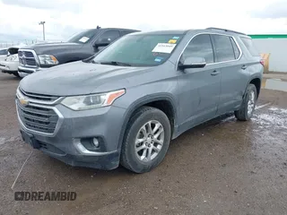 2019 Chevrolet Traverse LT Cloth with VIN 1GNERGKW9KJ221638, listed as a IAAI auction lot 41913049 with 151,632 mi miles. Bid and sale history available at carsss.com. Image 2.