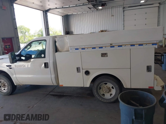 2010 Ford F-250 XL with VIN 1FTNF2A57AEA49825, listed as a IAAI auction lot 42242032 with 188,085 mi miles and . Bid and sale history available at DreamBid. Image 14.
