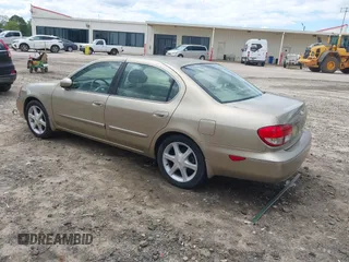 2002 Infiniti I35 Luxury with VIN JNKDA31A52T001605, listed as a IAAI auction lot 42154422 with 235,988 mi miles and . Bid and sale history available at DreamBid. Image 3.