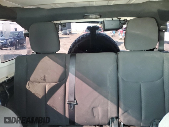 2016 Jeep Wrangler Unlimited Sport with VIN 1C4BJWDG0GL187779, listed as a Copart auction lot 62480015 with 109,296 mi miles and Salvage title. Bid and sale history available at DreamBid. Image 10.