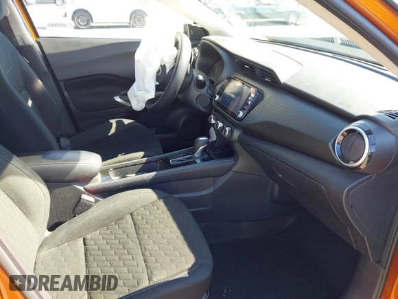 2023 Nissan Kicks SV with VIN 3N1CP5CV3PL525745, listed as a IAAI auction lot 42232733 with 29,902 mi miles and . Bid and sale history available at DreamBid. Image 5.