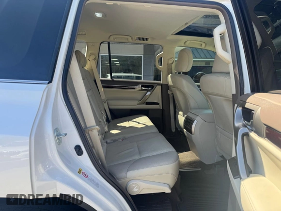 2014 Lexus GX with VIN JTJBM7FX1E5090308, listed as a Copart auction lot 55127095 with 132,247 mi miles and Clean Title. Bid and sale history available at carsss.com. Image 6.