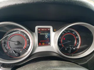 2019 Dodge Journey SE with VIN 3C4PDCBB9KT718543, listed as a Copart auction lot 49099205 with 95,017 mi miles and Salvage Title. Bid and sale history available at carsss.com. Image 9.