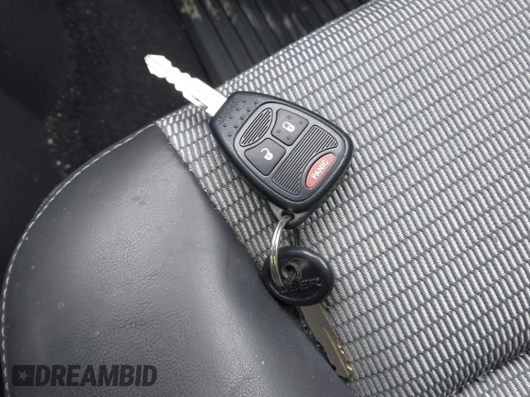 2009 Dodge Dakota with VIN 1D3HW78P99S805984, listed as a IAAI auction lot 41798436 with 76,880 mi miles and . Bid and sale history available at DreamBid. Image 11.