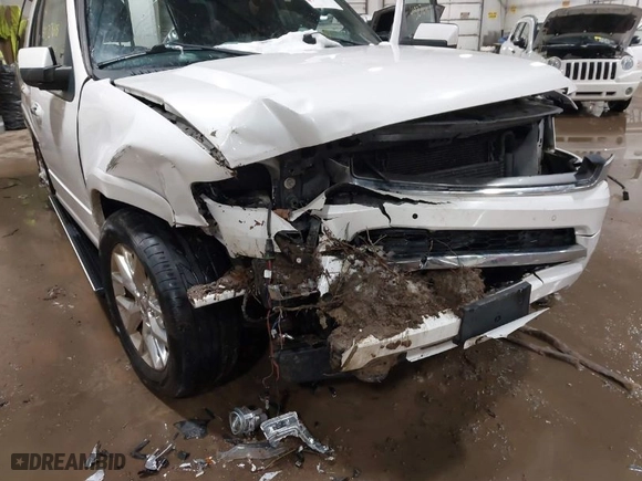 2016 Ford Expedition Limited with VIN 1FMJU2AT5GEF07157, listed as a IAAI auction lot 41327648 with 115,155 mi miles. Bid and sale history available at carsss.com. Image 6.