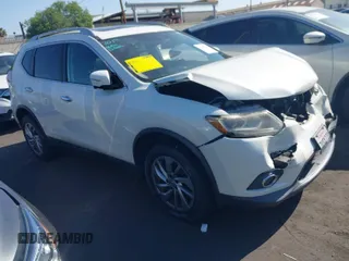 2015 Nissan Rogue SV with VIN 5N1AT2MVXFC758900, listed as a IAAI auction lot 41999538 with 104,478 mi miles. Bid and sale history available at carsss.com. Image 1.