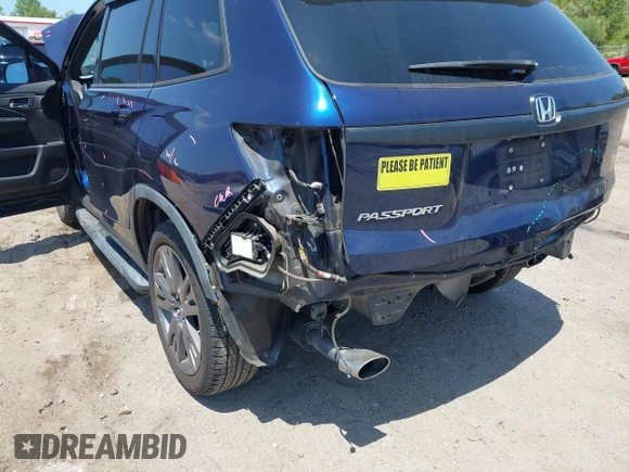 2019 Honda Passport EX-L with VIN 5FNYF7H52KB002430, listed as a IAAI auction lot 42095057 with 88,939 mi miles and . Bid and sale history available at carsss.com. Image 12.