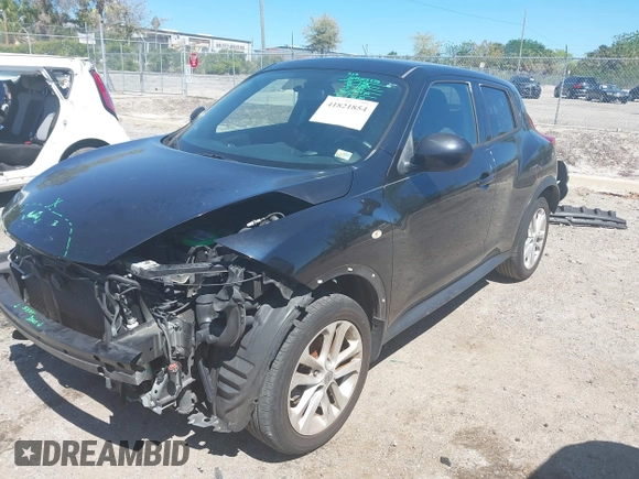2014 Nissan Juke S with VIN JN8AF5MR1ET451280, listed as a IAAI auction lot 41821854 with 156,632 mi miles. Bid and sale history available at carsss.com. Image 18.