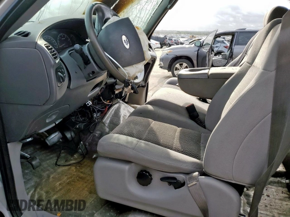 2003 Ford F-150 XL with VIN 1FTRX07273KC06967, listed as a Copart auction lot 61370265 with Not provided miles and Non repairable. Bid and sale history available at DreamBid. Image 7.
