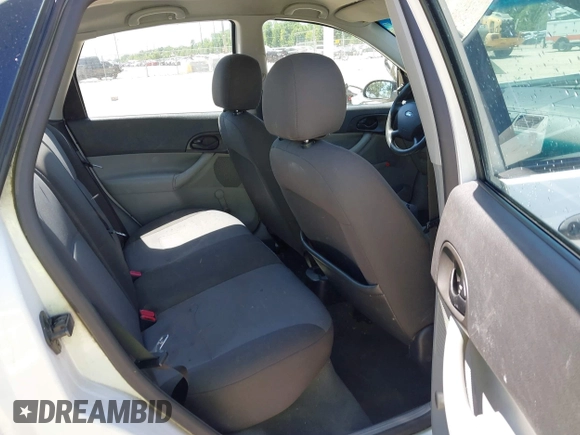2007 Ford Focus S with VIN 1FAFP34N17W124403, listed as a IAAI auction lot 42021135 with 178,896 mi miles and . Bid and sale history available at carsss.com. Image 8.