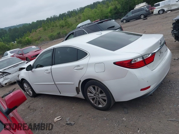2014 Lexus ES 330 with VIN JTHBK1GG5E2117174, listed as a IAAI auction lot 42136788 with 244,096 mi miles and . Bid and sale history available at DreamBid. Image 13.