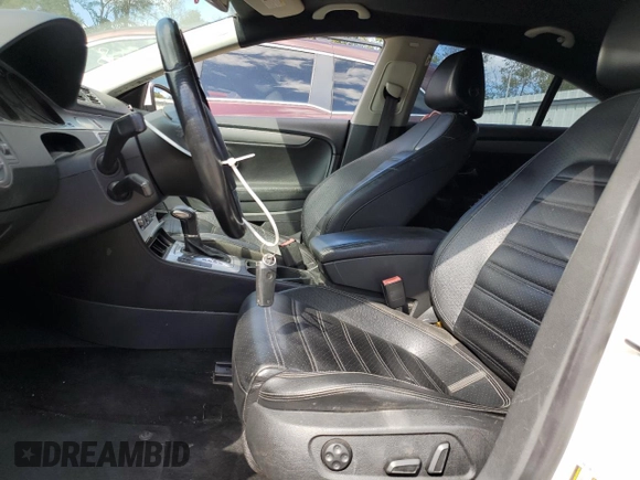 2010 Volkswagen CC Sport with VIN WVWMP7AN3AE544108, listed as a Copart auction lot 72143414 with 177,510 mi miles and Salvage Title. Bid and sale history available at carsss.com. Image 7.