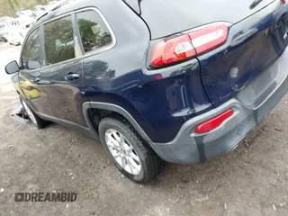 2014 Jeep Cherokee Latitude z VIN 1C4PJLCS5EW182924, wystawiony jako IAAI lot #41878926 z przebiegiem 147 800 mil mil oraz . Historia ofert i sprzedaży dostępna na DreamBid. Obrazek 3.