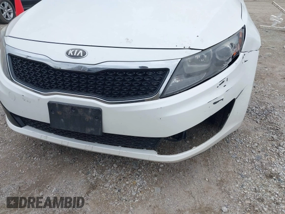 2013 Kia Optima LX with VIN KNAGM4A76D5379047, listed as a IAAI auction lot 41973373 with 135,454 mi miles. Bid and sale history available at carsss.com. Image 6.