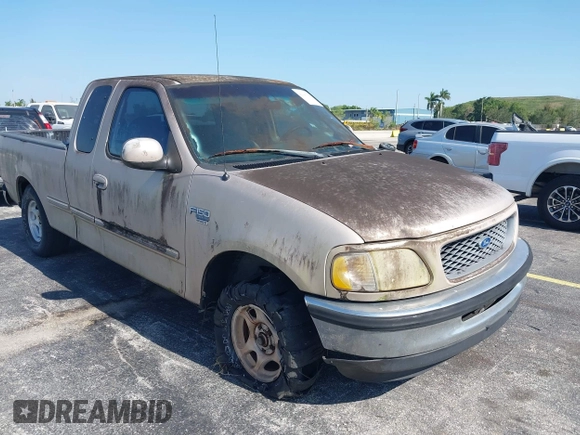 1998 Ford F-150 z VIN 1FTDX1764WNA01757, wystawiony jako IAAI lot #42149319 z przebiegiem 133 278 mil mil oraz . Historia ofert i sprzedaży dostępna na DreamBid. Obrazek 1.