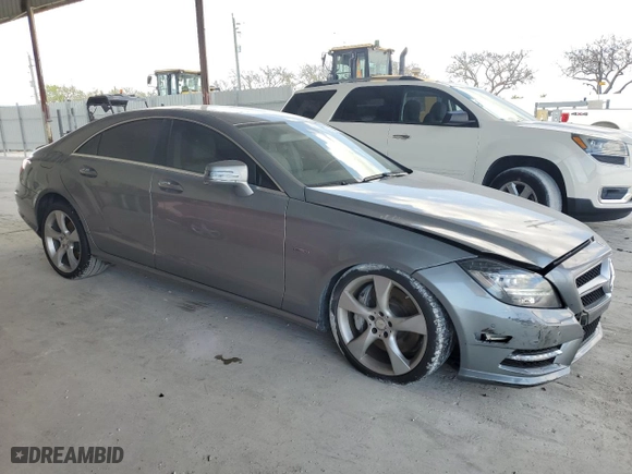 2012 Mercedes-Benz CLS-Class CLS 550 with VIN WDDLJ7DB6CA052025, listed as a Copart auction lot 52854155 with 0 mi miles and Non Repairable. Bid and sale history available at carsss.com. Image 4.