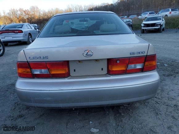 1998 Lexus ES 300 Luxury Sport Sdn with VIN JT8BF28G0W5036785, listed as a Copart auction lot 78846914 with 0 mi miles and Salvage Title. Bid and sale history available at carsss.com. Image 6.