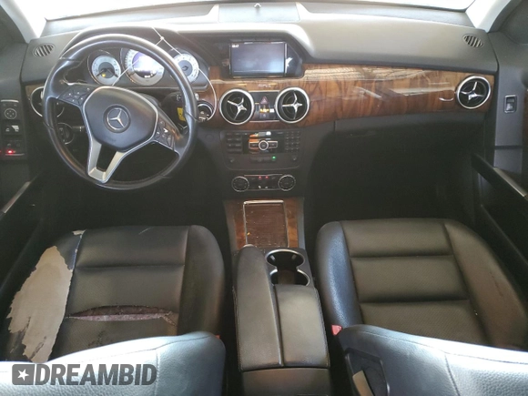 2013 Mercedes-Benz GLK 350 z VIN WDCGG5HBXDG036556, wystawiony jako Copart lot #55187305 z przebiegiem 173 156 mil mil oraz Tytuł czysty. Historia ofert i sprzedaży dostępna na DreamBid. Obrazek 8.
